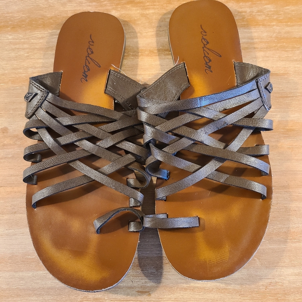 Volcom sandals,7